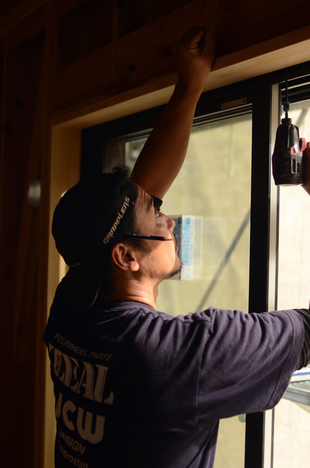 仕事写真：臨機応変に対応出来る大工さんは数少ないが濱田拓大さんはそこが強みの大工さん